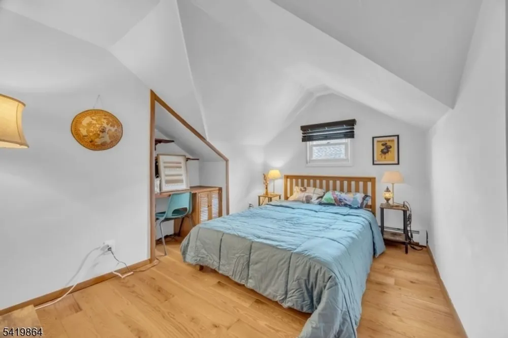 2288 North Ave, Scotch Plains, NJ 07076-4526