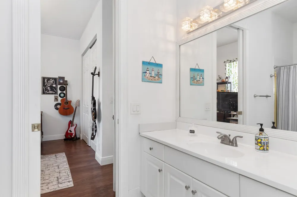 6246 NW 125th Ave, Coral Springs, FL 33076