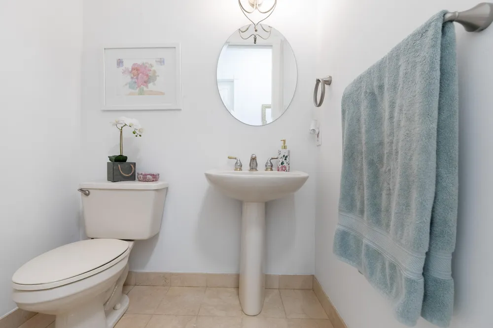 6246 NW 125th Ave, Coral Springs, FL 33076