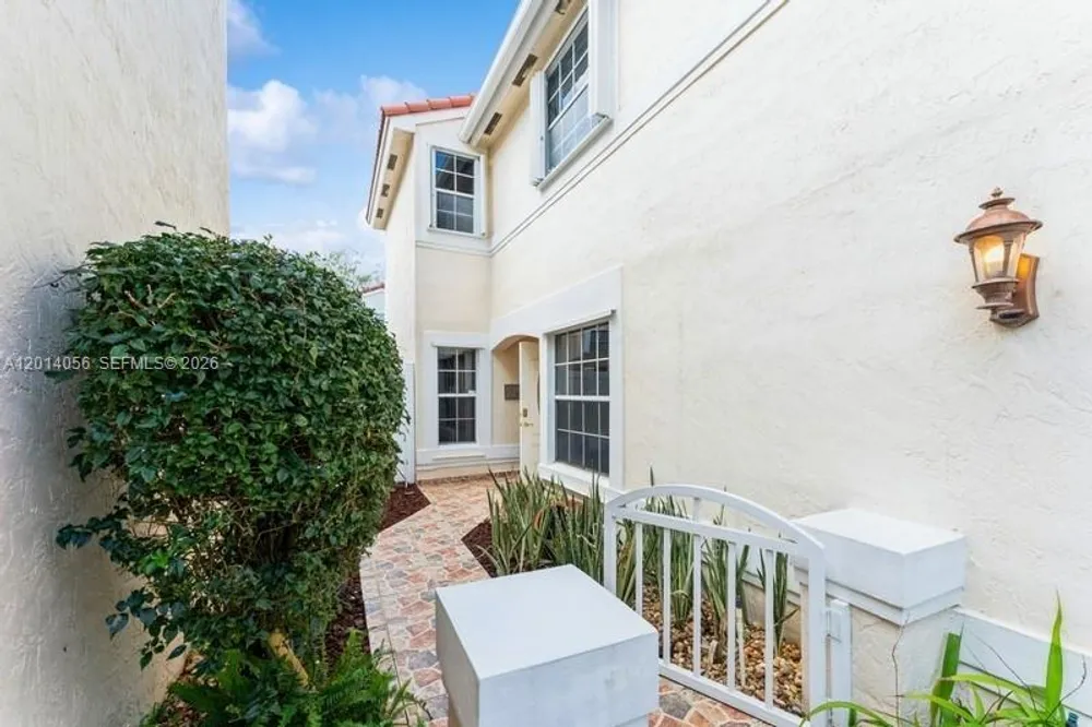 926 Opal Terrace, Weston, FL 33326