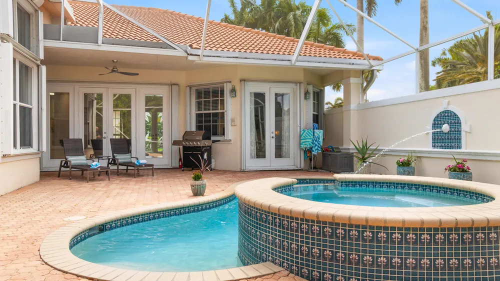 6246 NW 125th Ave, Coral Springs, FL 33076