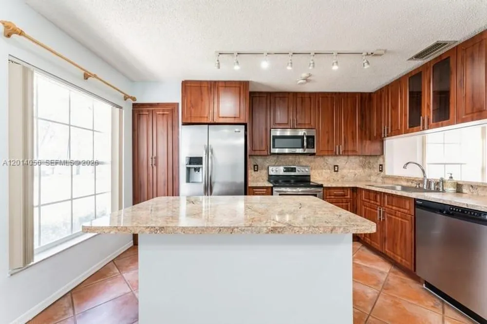 926 Opal Terrace, Weston, FL 33326