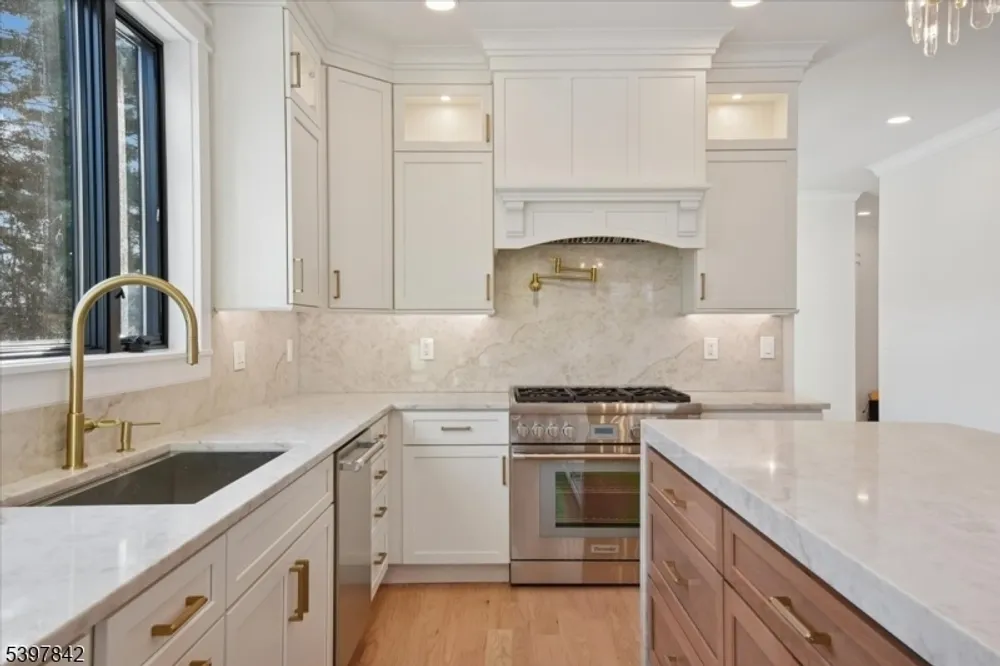 32 Felch Rd, Florham Park, NJ 07932