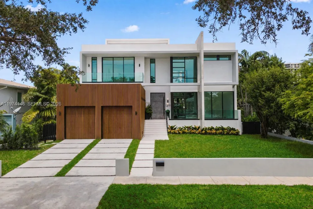 1379 NE 104th St, Miami Shores, FL 33138