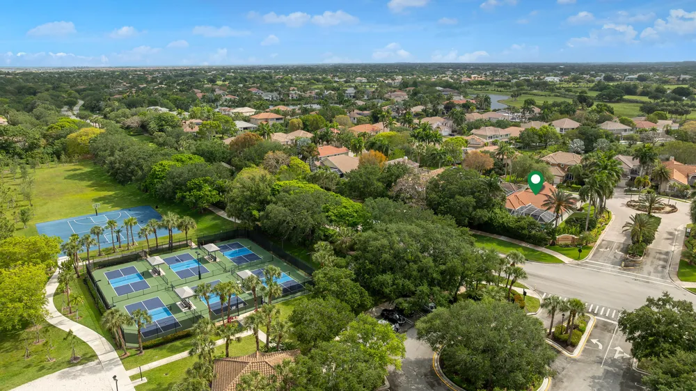6246 NW 125th Ave, Coral Springs, FL 33076