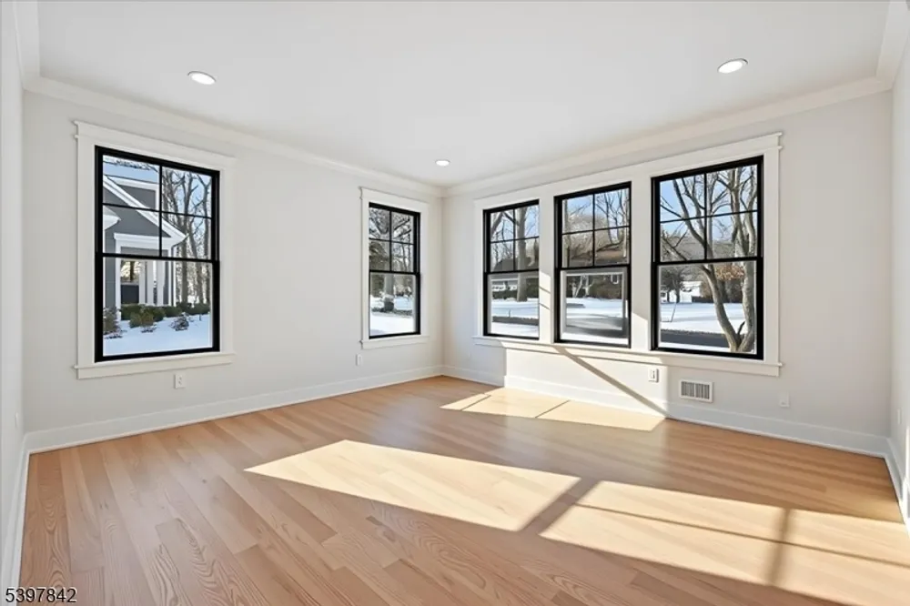 32 Felch Rd, Florham Park, NJ 07932