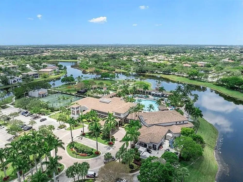 6246 NW 125th Ave, Coral Springs, FL 33076