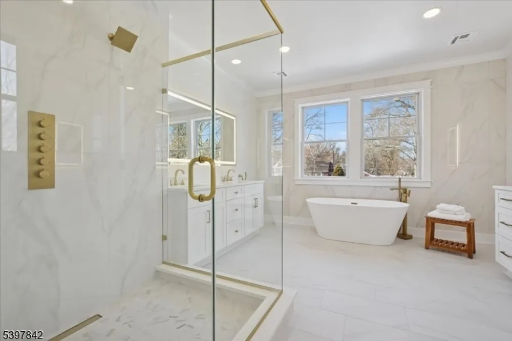 32 Felch Rd, Florham Park, NJ 07932