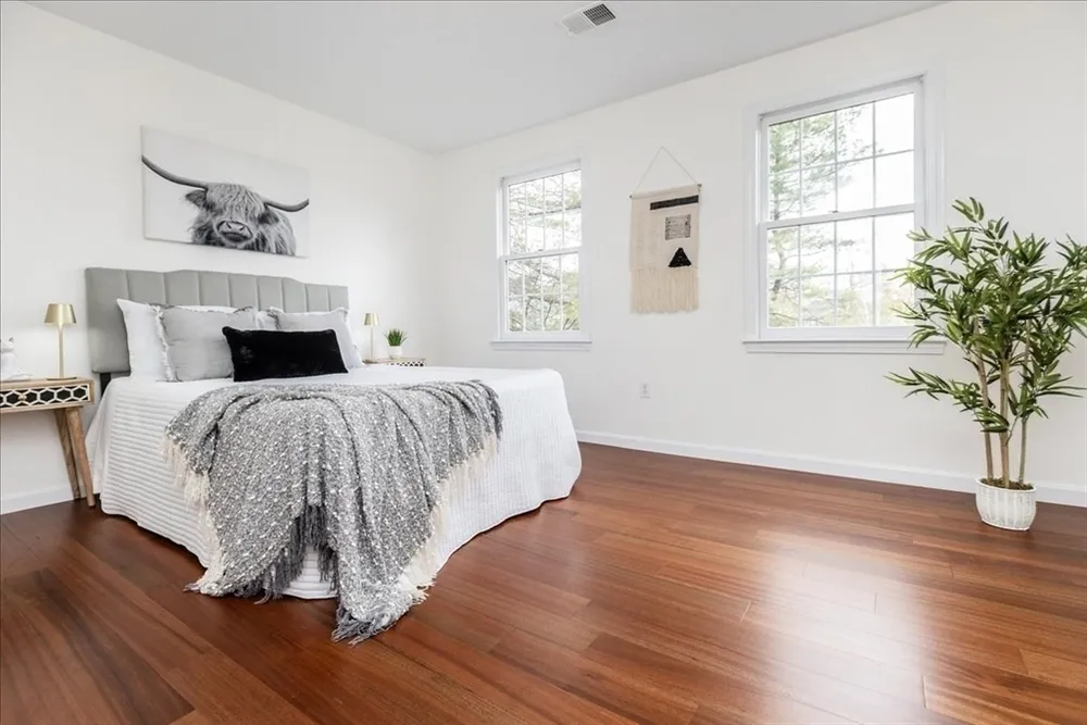 16 Shipley Cir, Westford, MA 01886