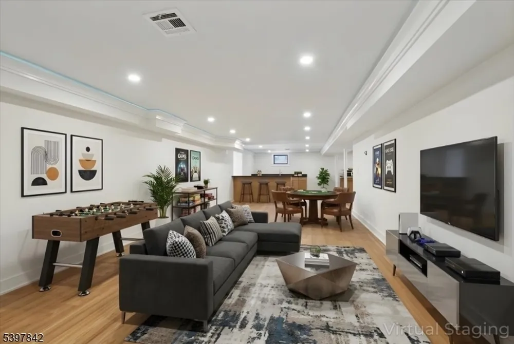 32 Felch Rd, Florham Park, NJ 07932