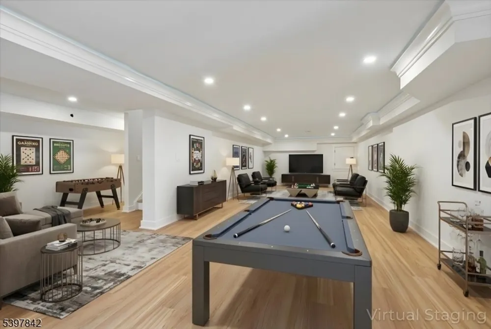 32 Felch Rd, Florham Park, NJ 07932