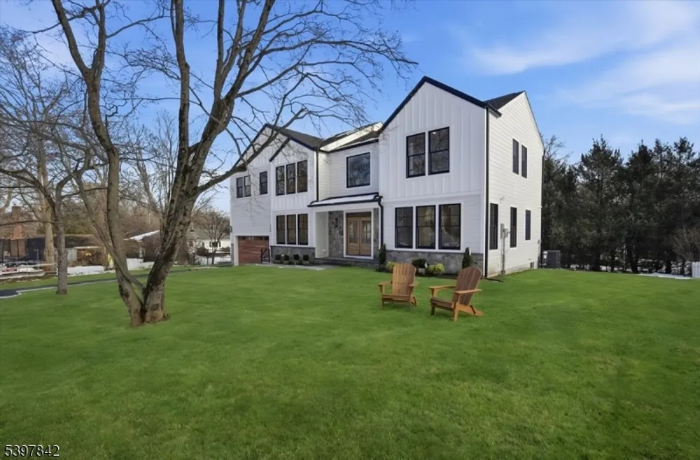 32 Felch Rd, Florham Park, NJ 07932