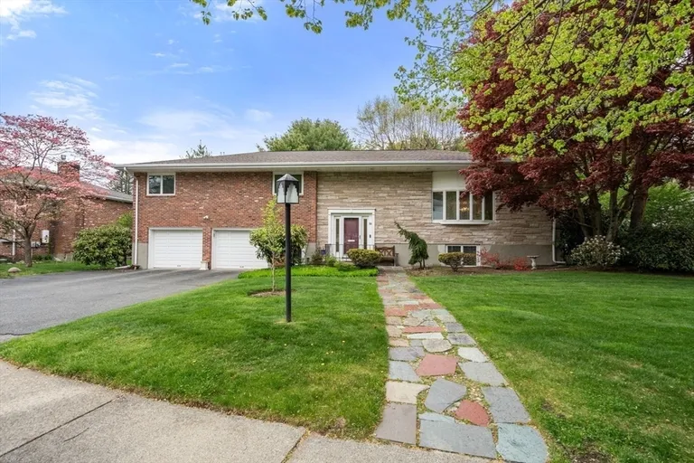 58 Donna Rd, Newton, MA 02459