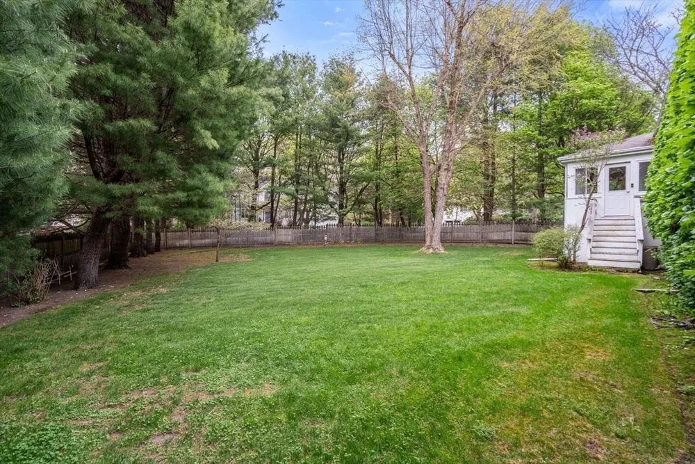 58 Donna Rd, Newton, MA 02459