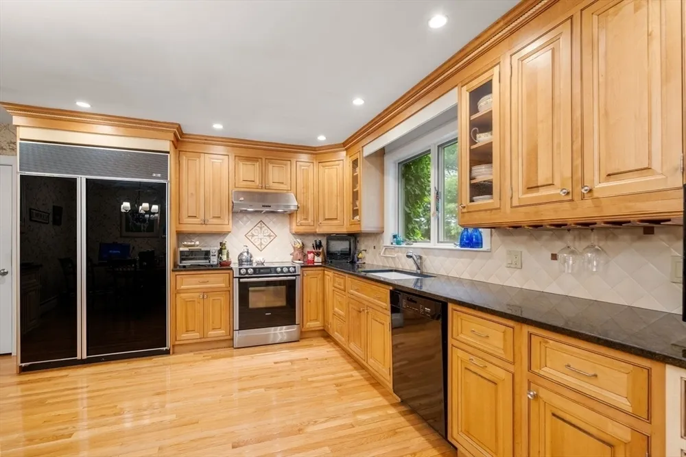 58 Donna Rd, Newton, MA 02459