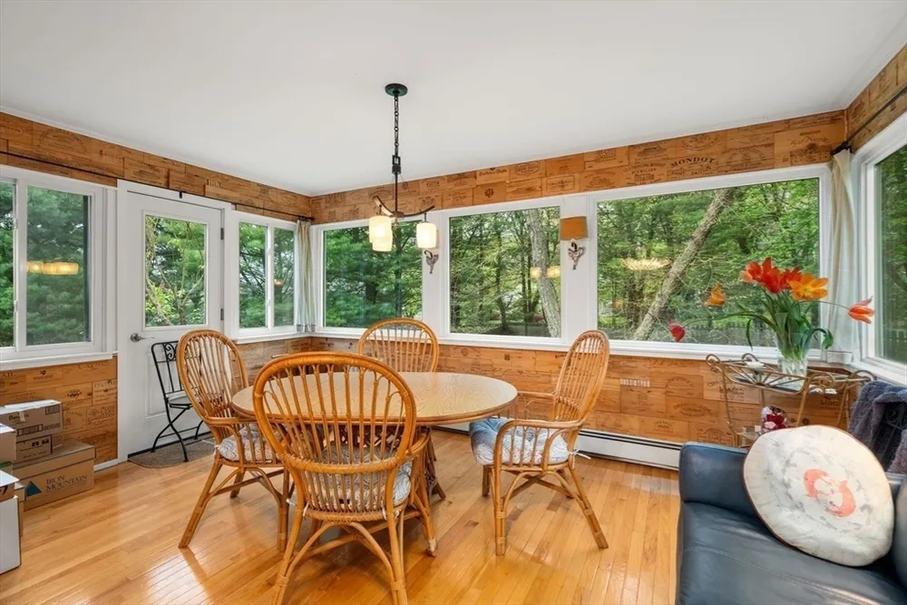 58 Donna Rd, Newton, MA 02459