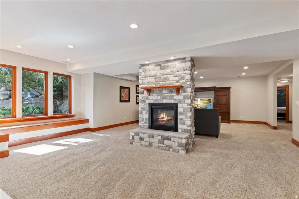 5074 Iroquois Way, Ogden, UT 84403