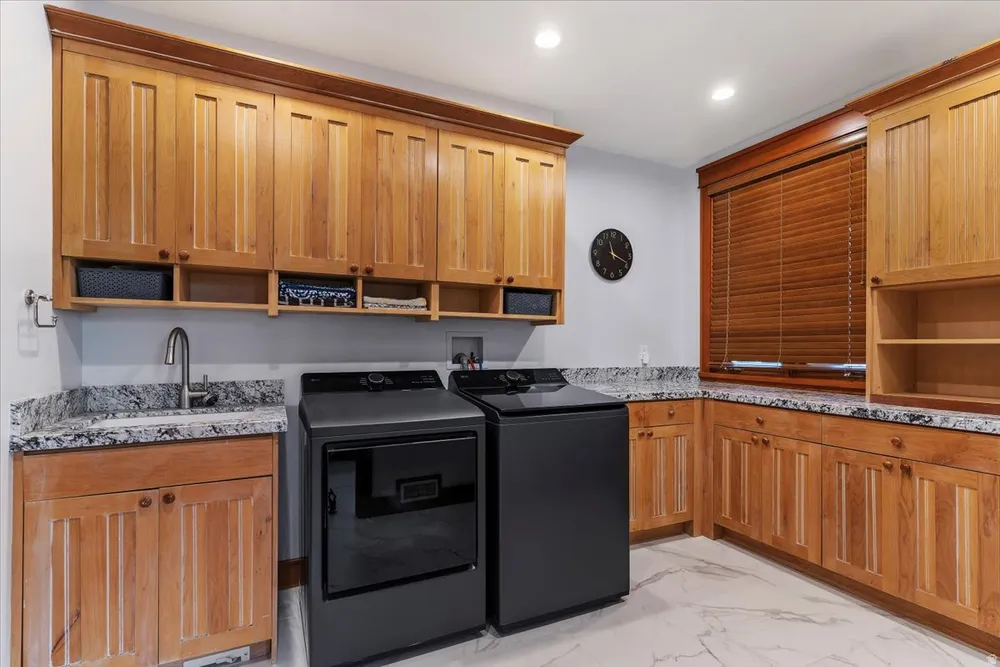 5074 Iroquois Way, Ogden, UT 84403