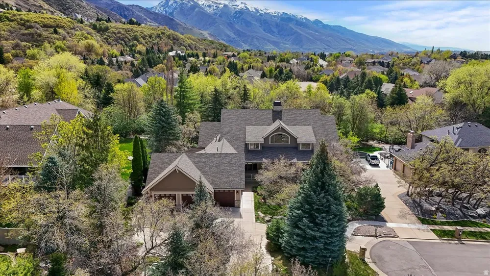 5074 Iroquois Way, Ogden, UT 84403