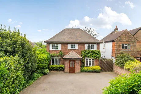 Rowley Lane, Slough, SL3