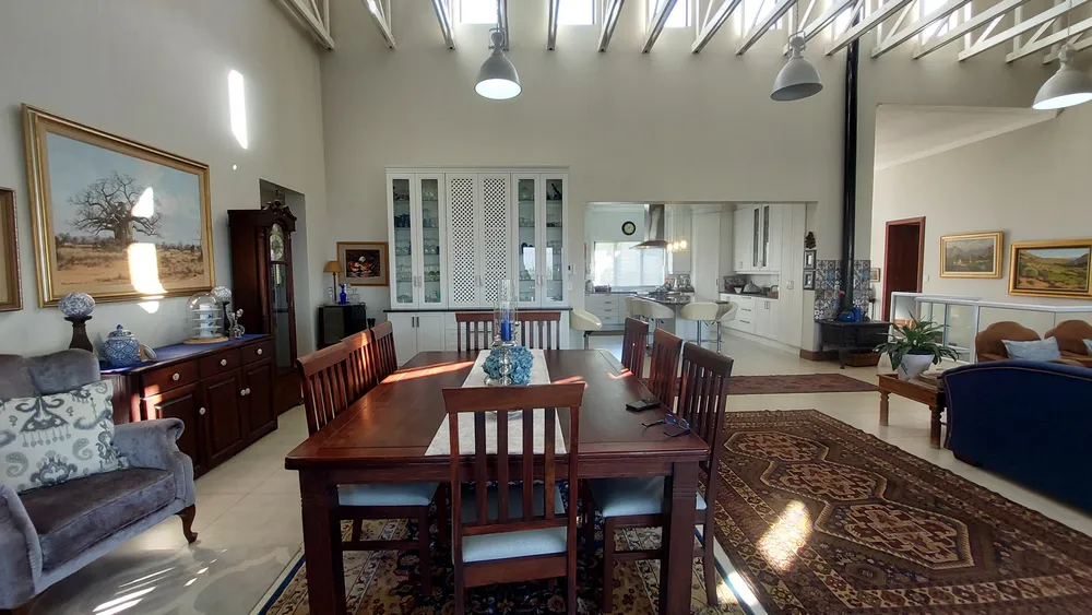 South Africa, North West, Magalies Golf Estate, Magalies River Club Street, 14