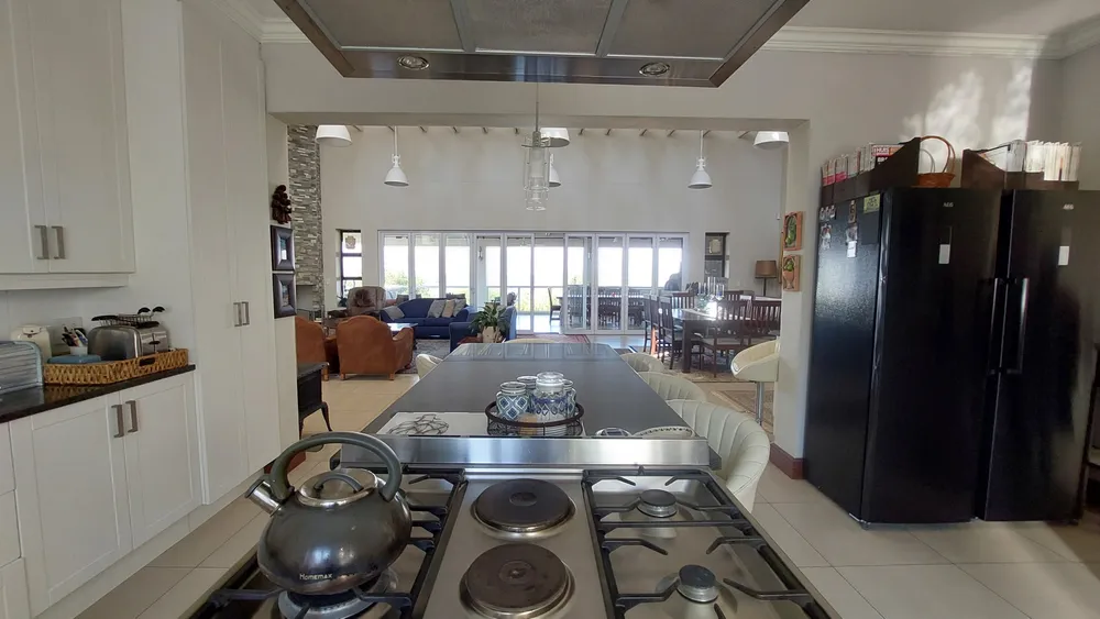 South Africa, North West, Magalies Golf Estate, Magalies River Club Street, 14