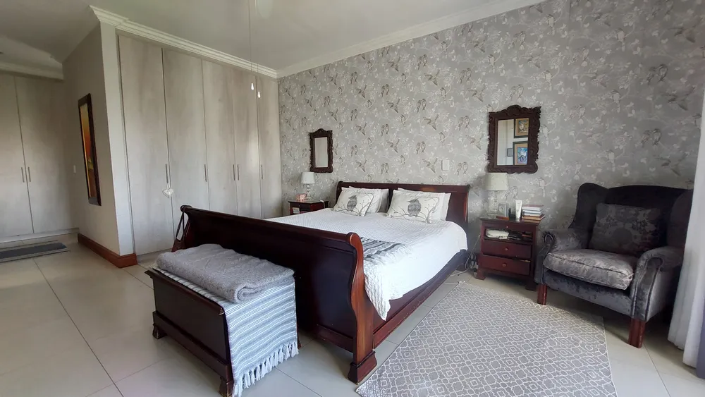 South Africa, North West, Magalies Golf Estate, Magalies River Club Street, 14