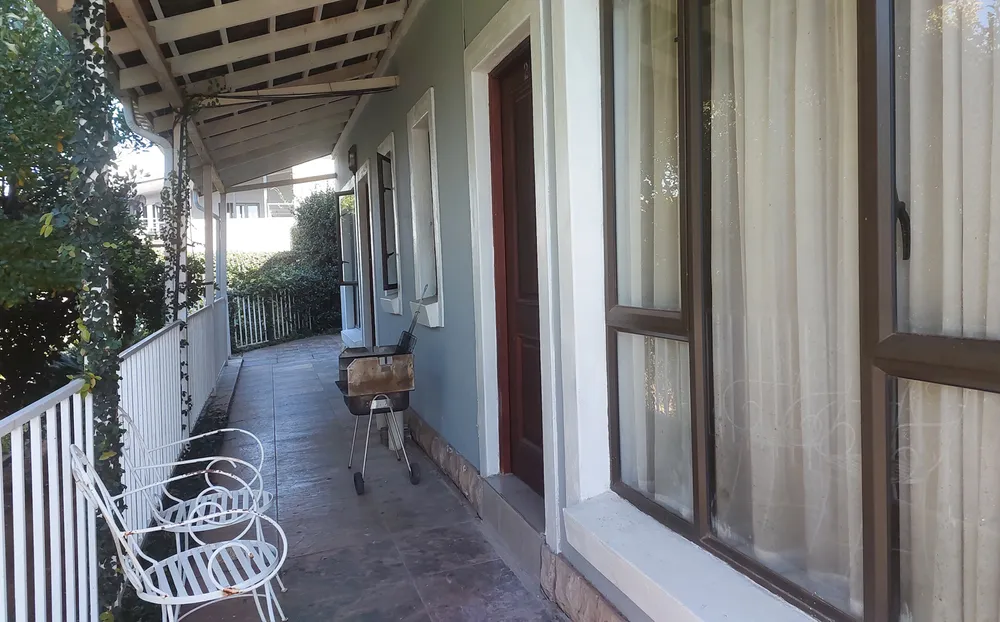 South Africa, North West, Magalies Golf Estate, Magalies River Club Street, 14
