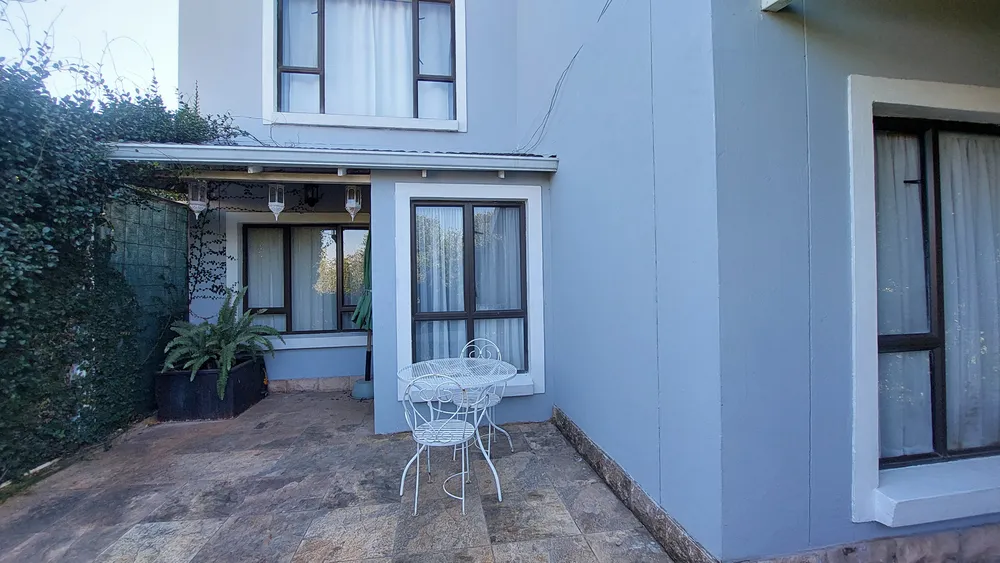 South Africa, North West, Magalies Golf Estate, Magalies River Club Street, 14