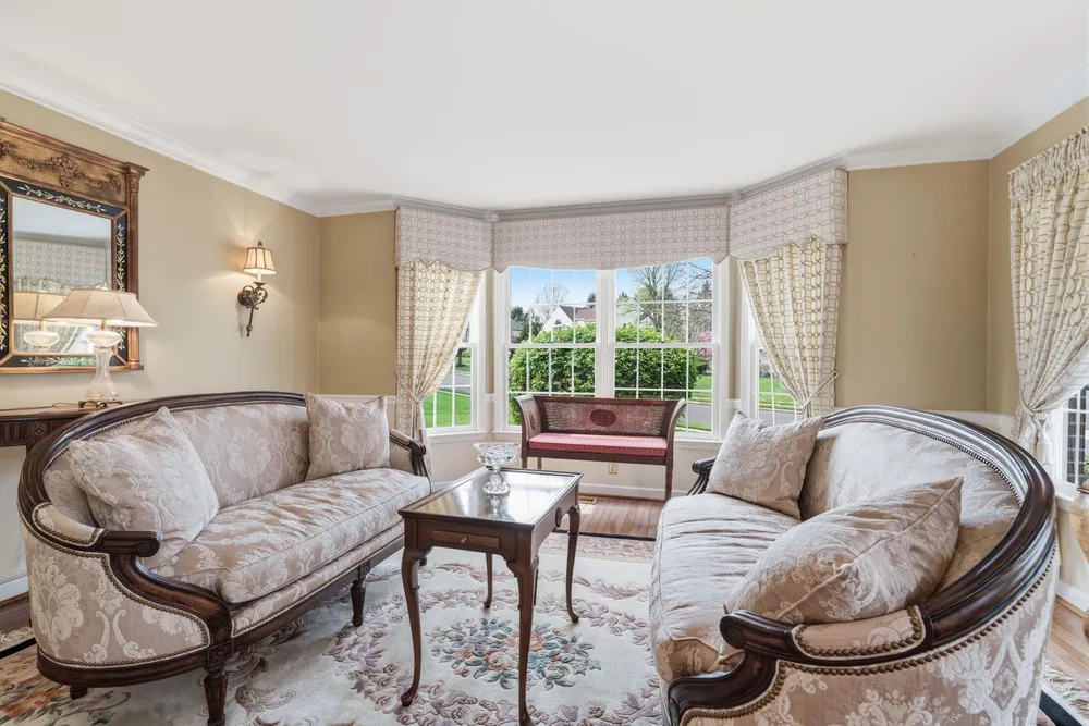 1479 Greenmeadows Rd, Yardley, PA 19067