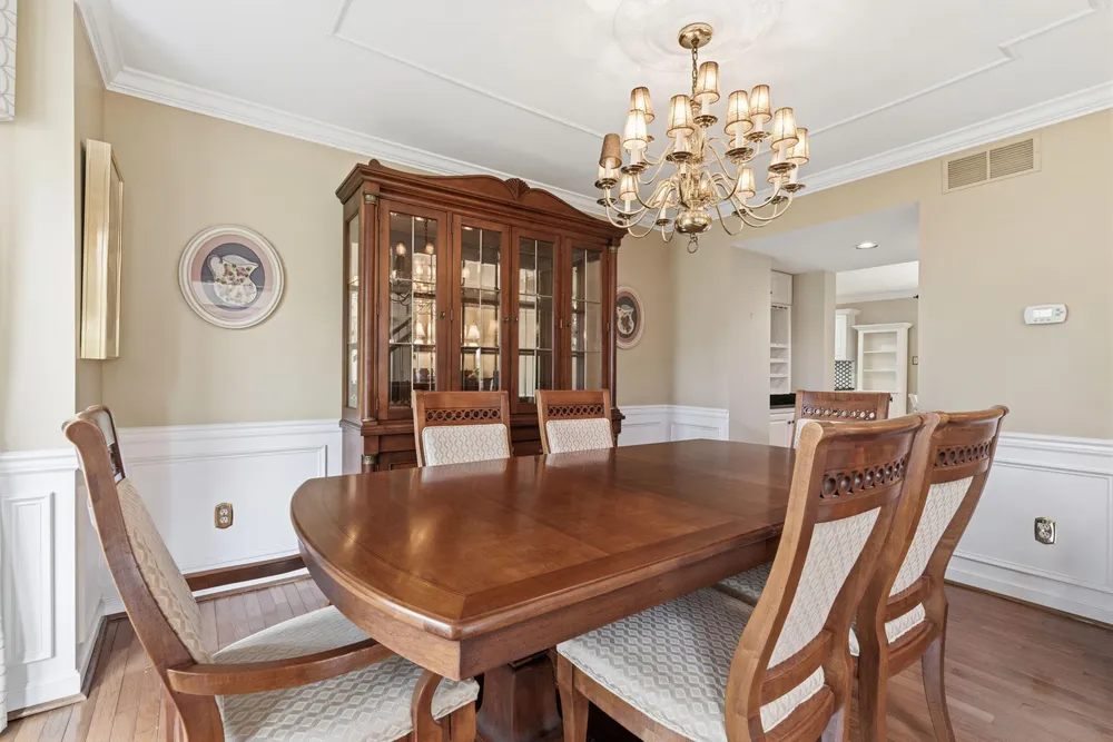 1479 Greenmeadows Rd, Yardley, PA 19067