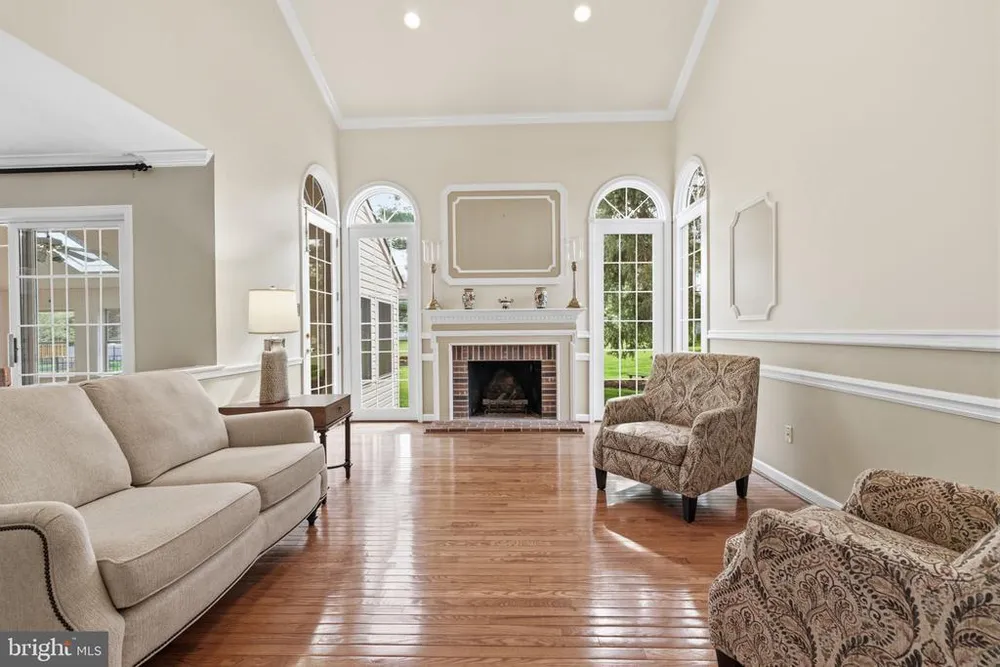 1479 Greenmeadows Rd, Yardley, PA 19067