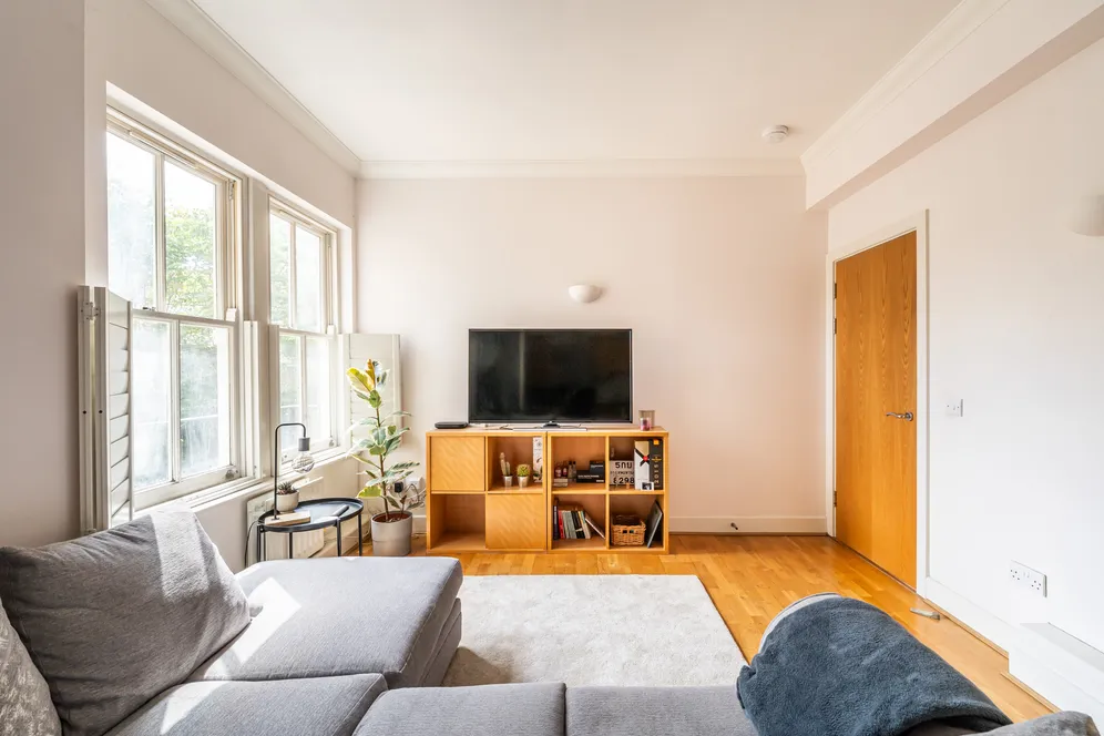 22-24 Bromells Road, London, SW4 photo 6