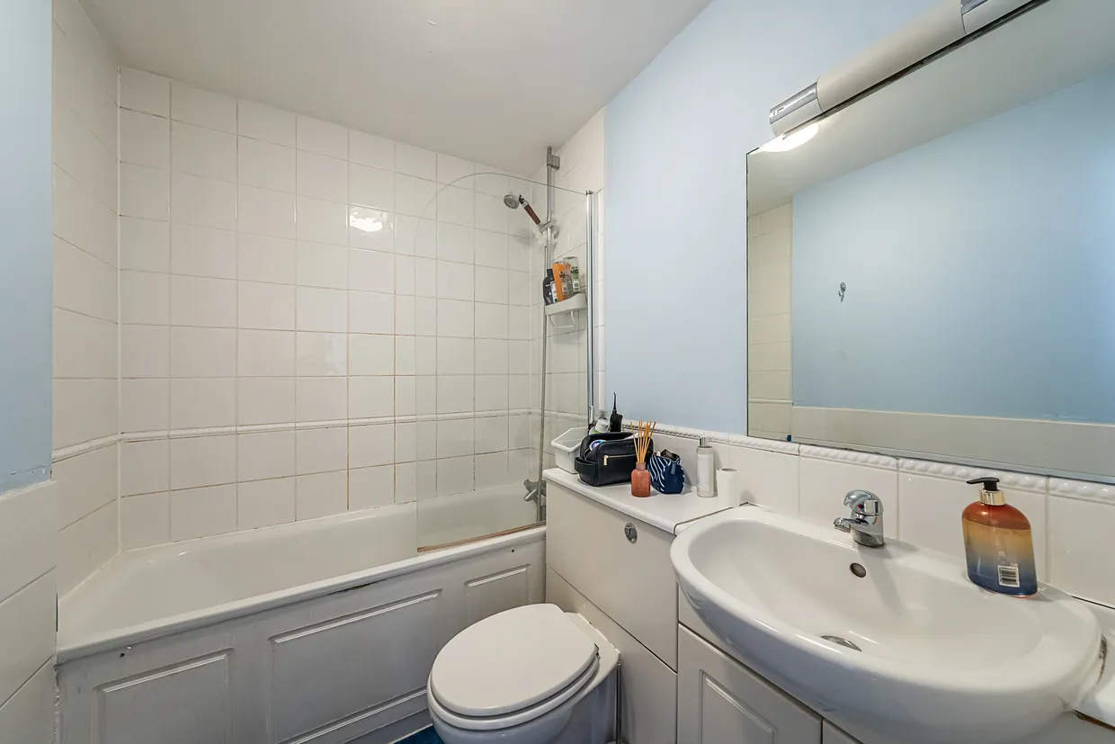 22-24 Bromells Road, London, SW4 photo 7