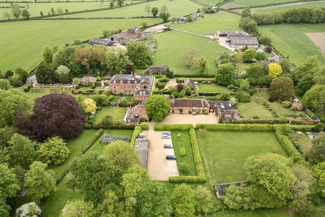 West Stowell, Marlborough, SN8 photo 2