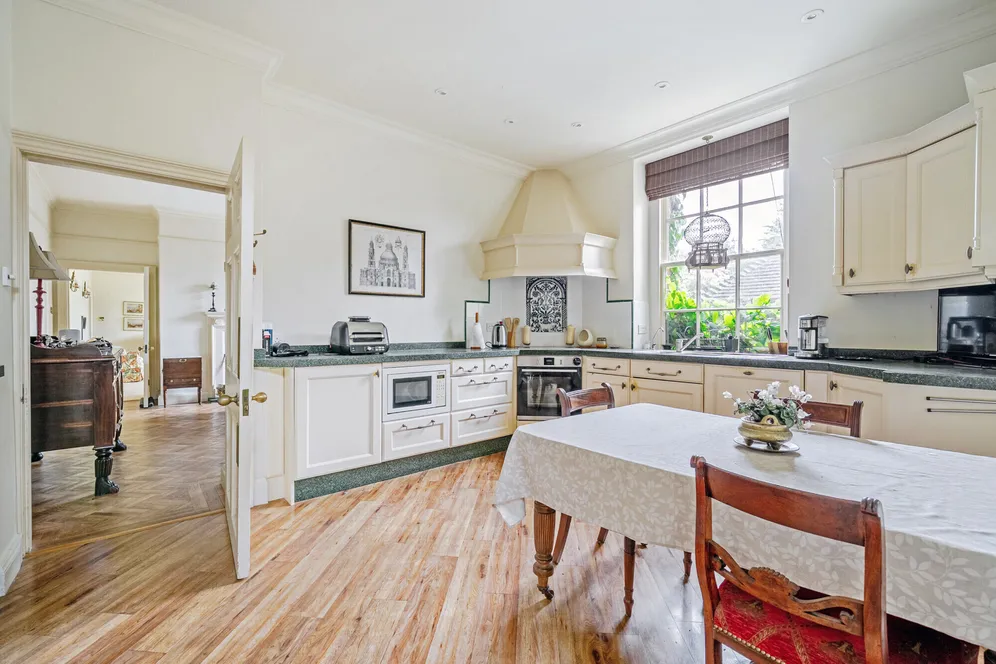 West Stowell, Marlborough, SN8 photo 5