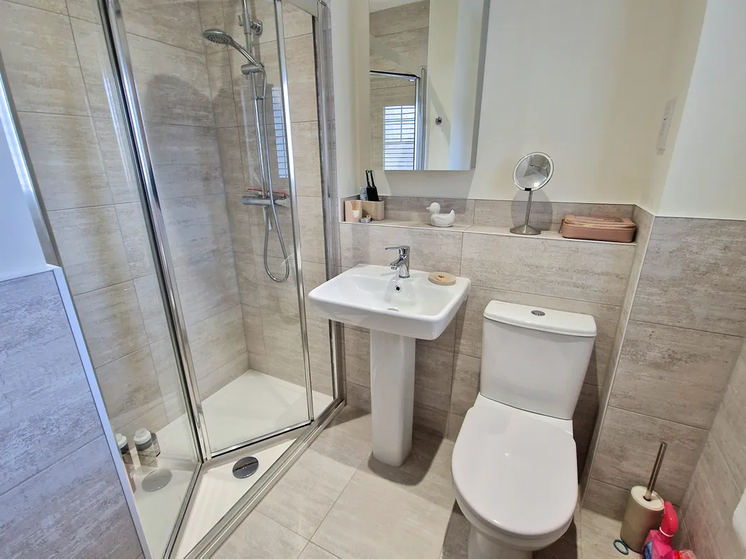 LLYS PENFRO, NEWTON, PORTHCAWL, CF36 5NQ