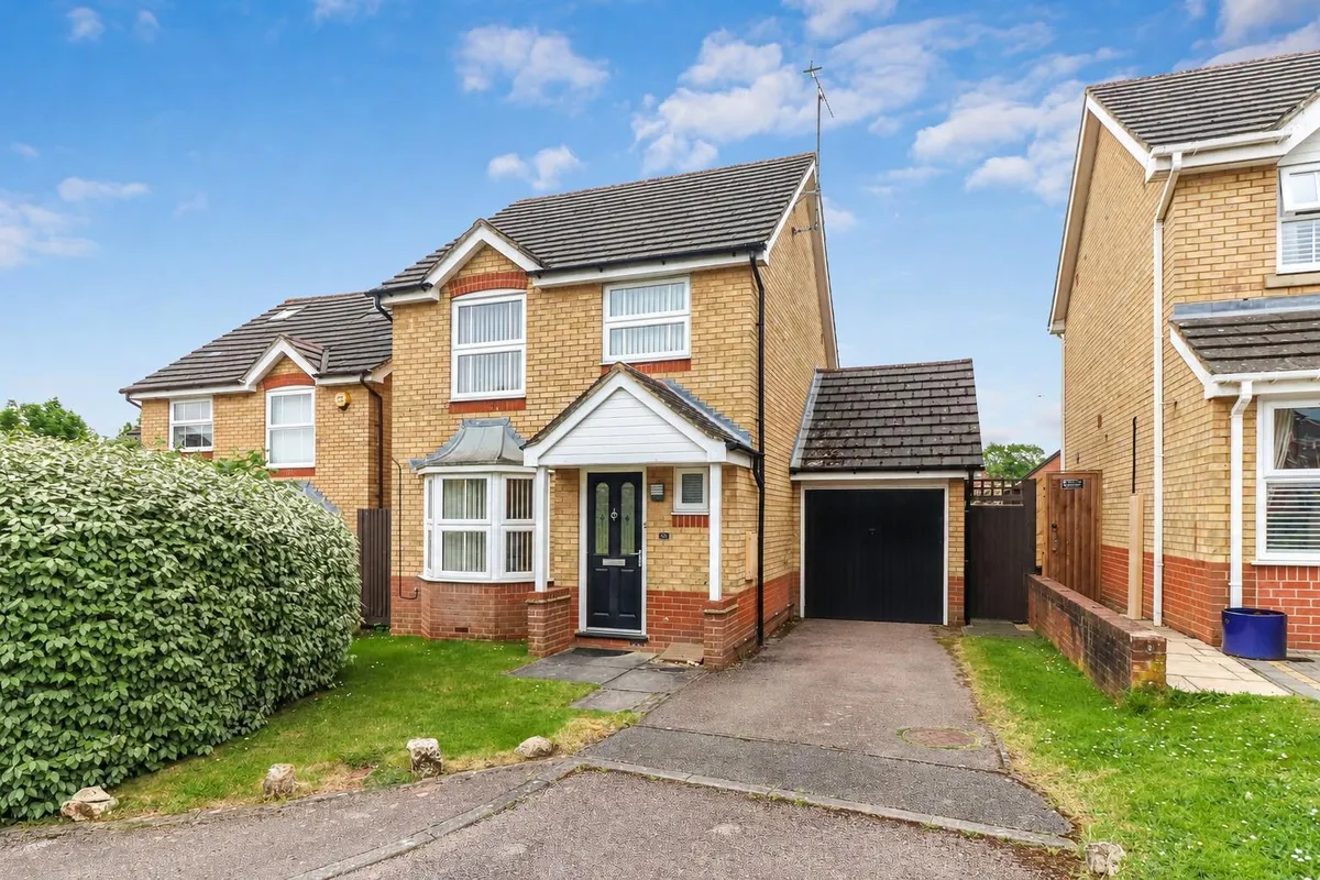 Laureate Way, Hemel Hempstead, Hertfordshire, HP1 3RW
