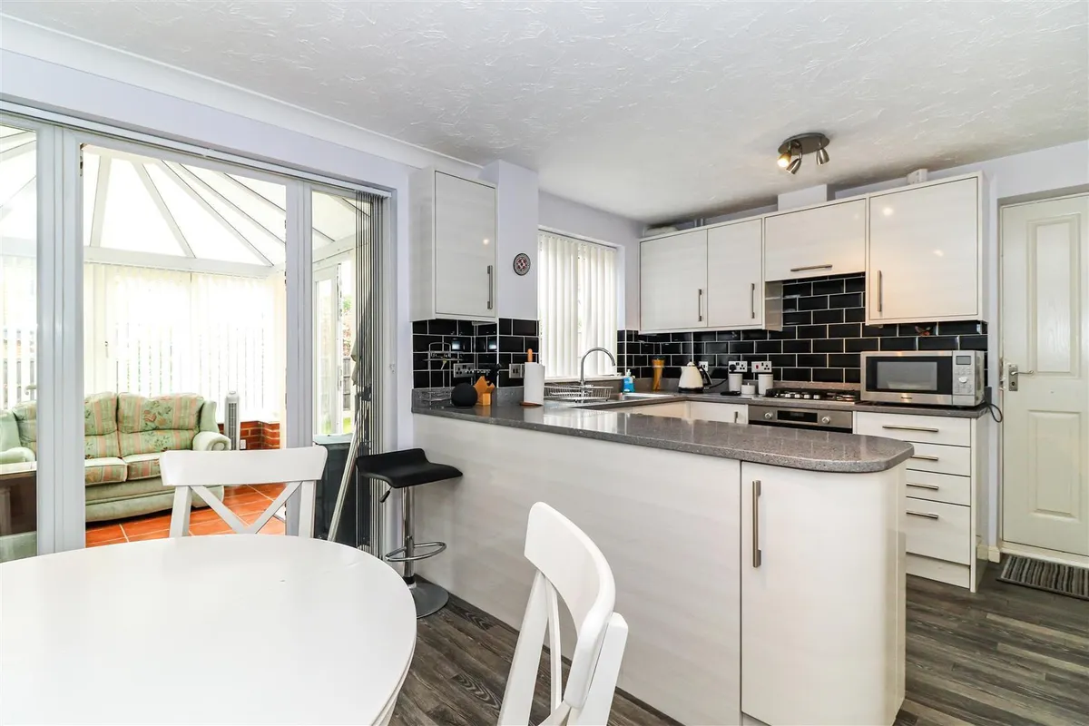 Laureate Way, Hemel Hempstead, Hertfordshire, HP1 3RW