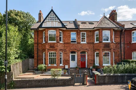Park Avenue, London, N22