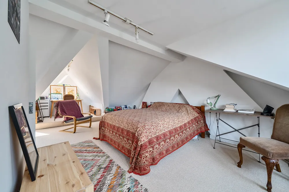 Park Avenue, London, N22