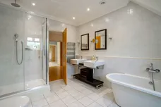 Cross Road, Sunningdale, SL5 photo 6