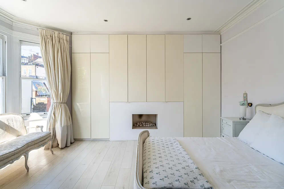 Narbonne Avenue, London, SW4 photo 30