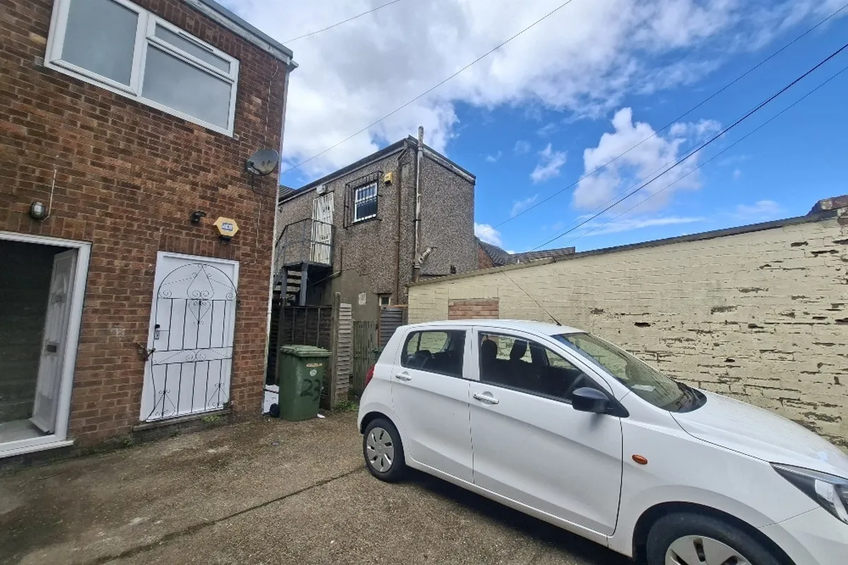 Ravendale Street North, SCUNTHORPE