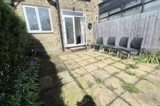 Springhall Drive, HALIFAX