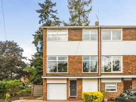 Boulters Court, Maidenhead photo
