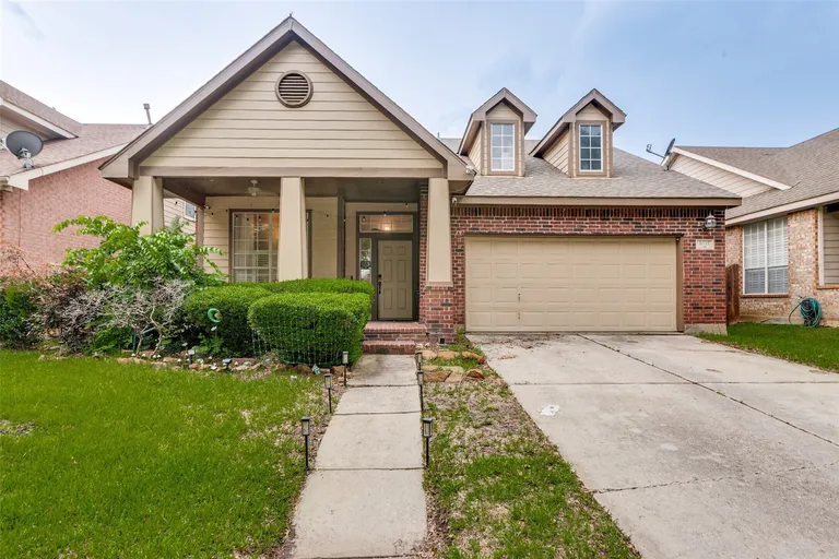 9117 Ripley St, Fort Worth, TX 76244-7622