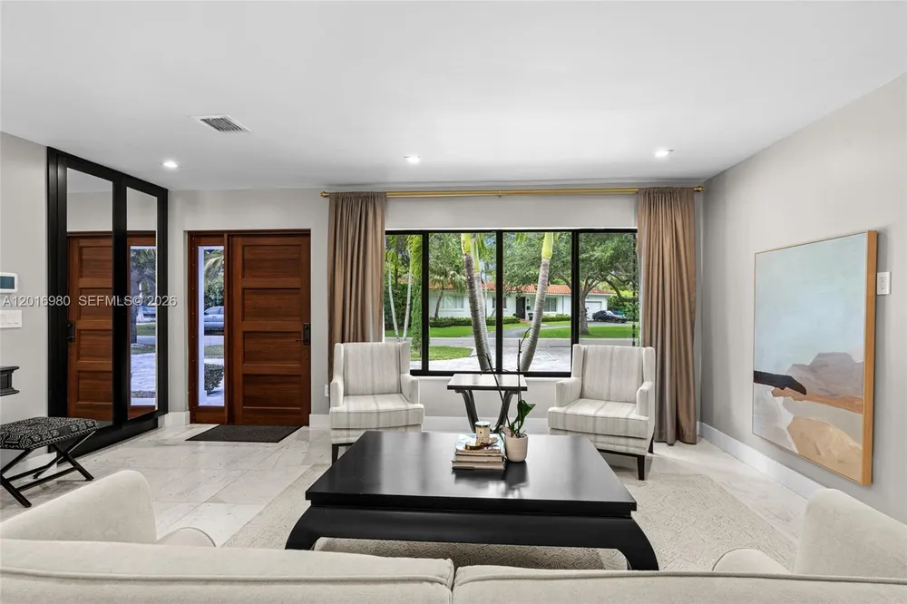 7200 SW 107th Terrace, Pinecrest, FL 33156