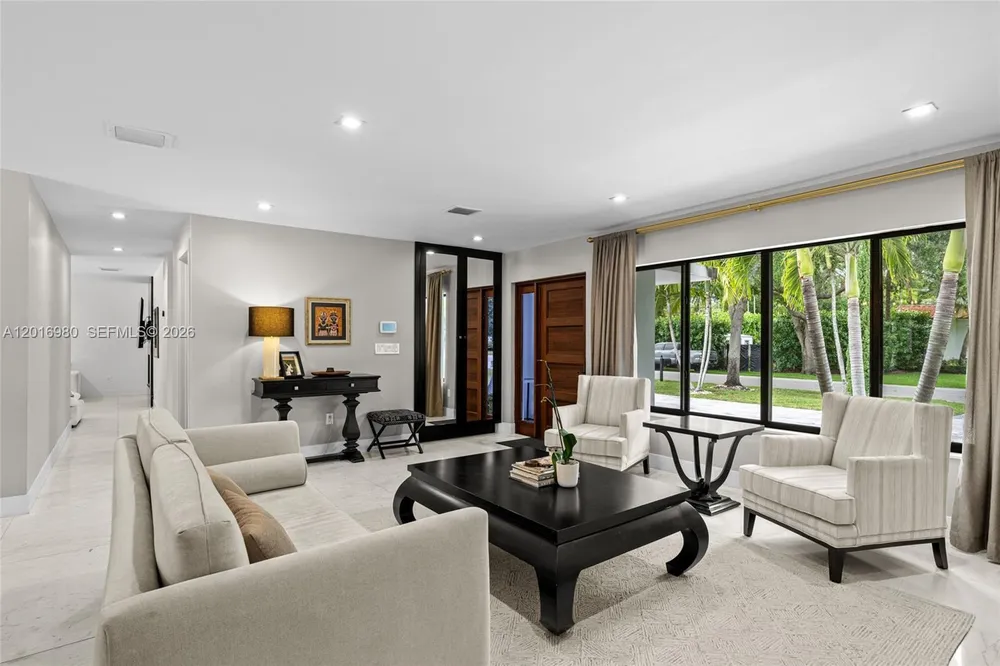 7200 SW 107th Terrace, Pinecrest, FL 33156