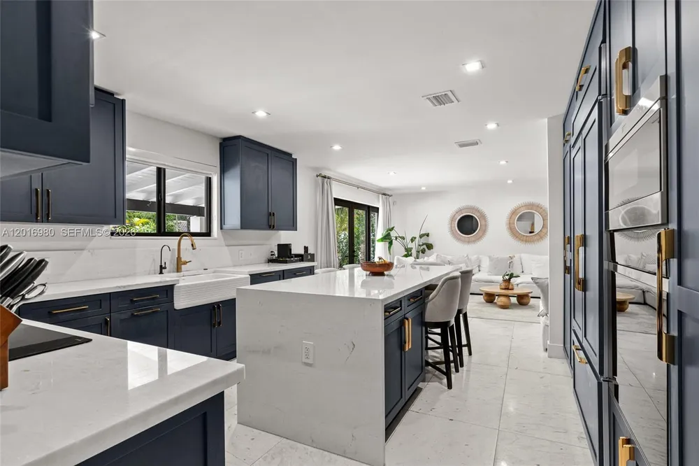 7200 SW 107th Terrace, Pinecrest, FL 33156